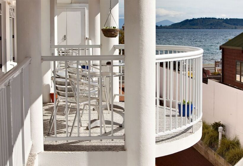 Escritório Superior, Lakeside Taupo Motel