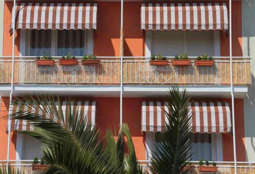 Номер Superior Вид на Море с Балконом, Ancora Riviera