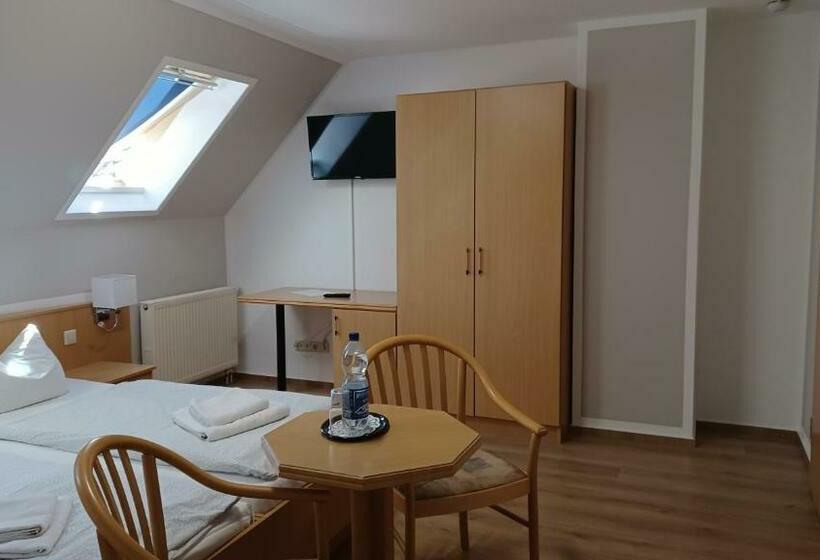 Номер Стандарт, Haus Waldesruh