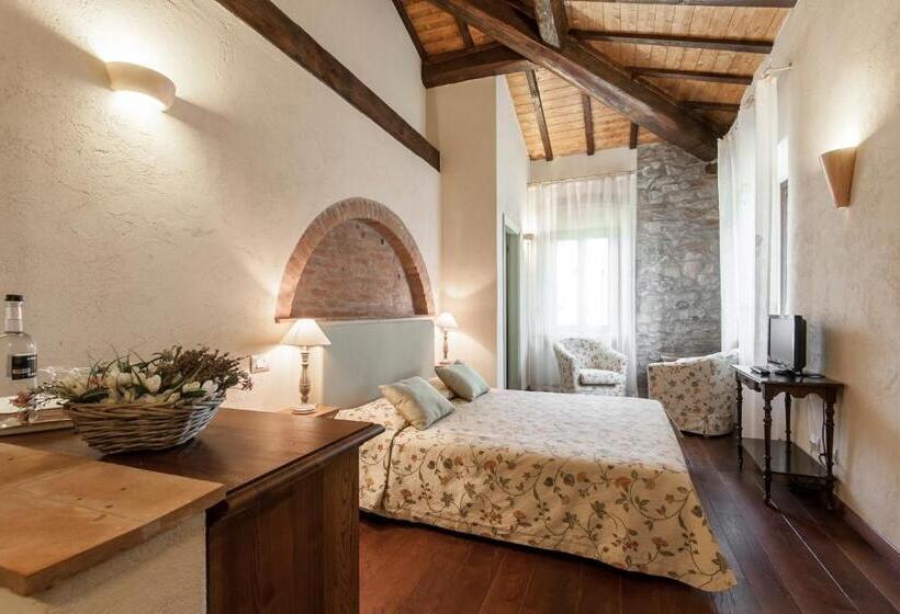 Полулюкс, Tenuta Agricola Dell Uccellina