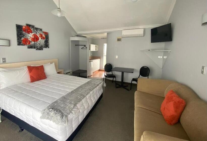Escritório Superior, Lakeside Taupo Motel