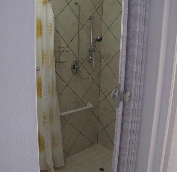 דירת חדר, The Crescent Guesthouses  Bnb/self Catering