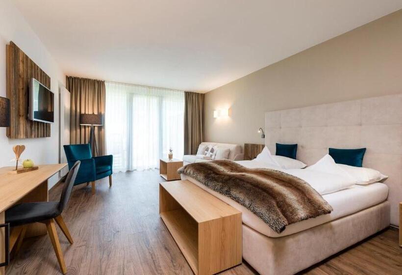 Люкс Вид на Горы, Rainell Dolomites Retreat