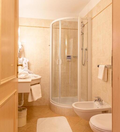 Классический Номер, Goldenes Roessl Adults Only