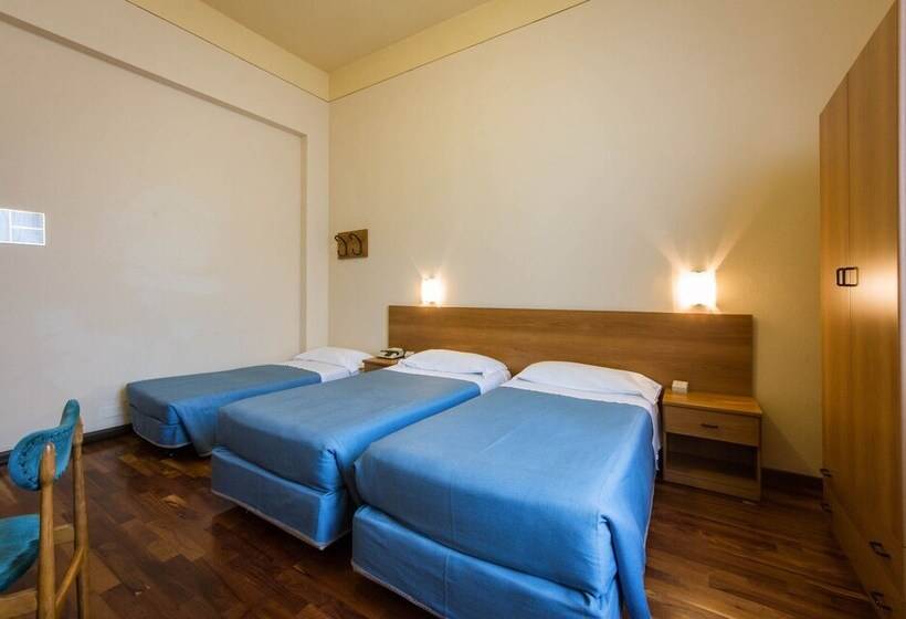 Quarto Triplo Estandar, Reale