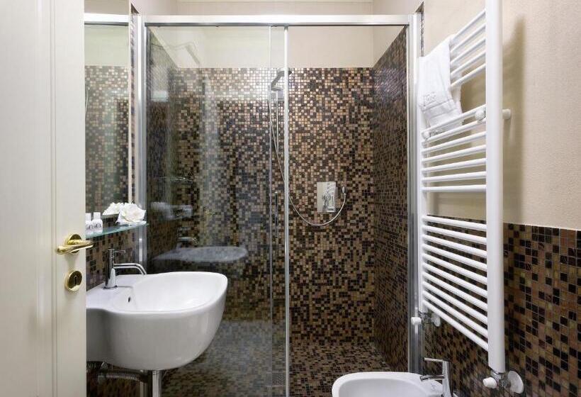 اتاق کلاسیک, Residenza D Epoca Relais I Miracoli