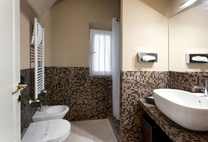 سوییت خانوادگی, Residenza D Epoca Relais I Miracoli
