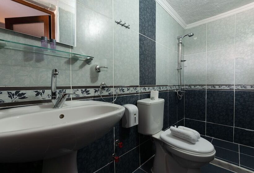 Номер Economy, Rebetika Hotel & Bistro