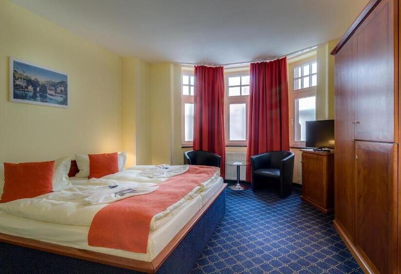 Номер Стандарт, Deutsches Haus Mittweida