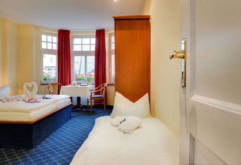 Номер Стандарт Трехместный, Deutsches Haus Mittweida