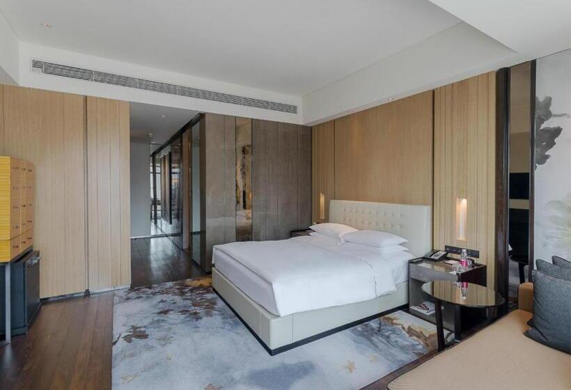 اتاق استاندارد با تخت بزرگ, Grand Hyatt Shenyang