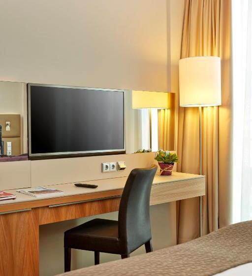 Номер Superior, H4 Hotel München Messe