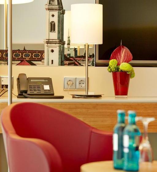 Студия Стандарт, H4 Hotel München Messe