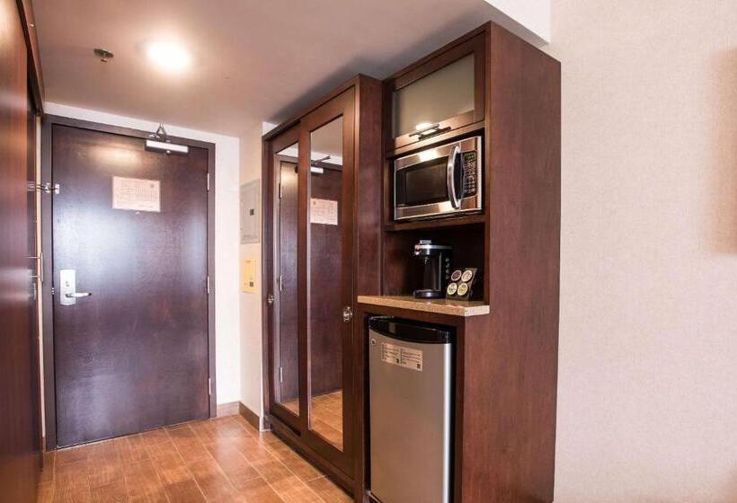 Стандартный Номер Кровать Кинг, Quality Inn & Suites