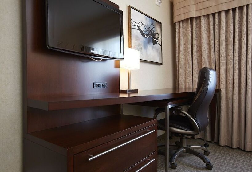 Люкс, Quality Inn & Suites