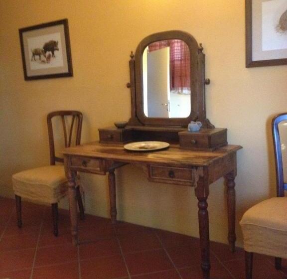 スタンダードルーム, Torraccia Di Chiusi Agriturismo Relais