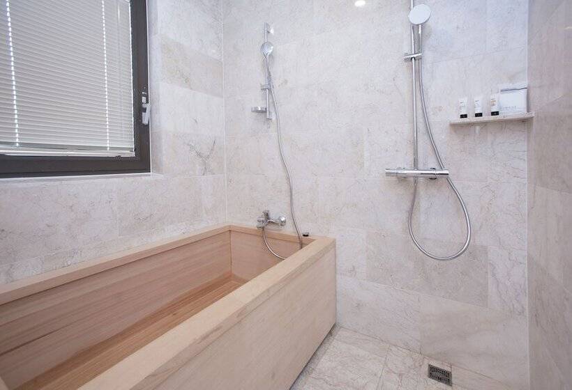 Suite Premium, Ecoland