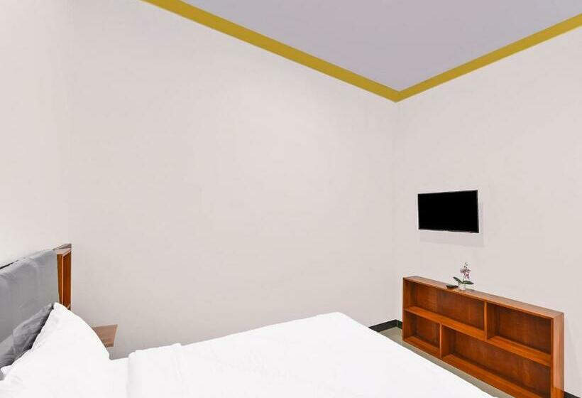 Люкс Повышенной Комфортности, Oyo 91192 Homestay Antara