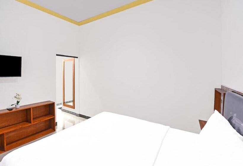 Люкс Повышенной Комфортности, Oyo 91192 Homestay Antara