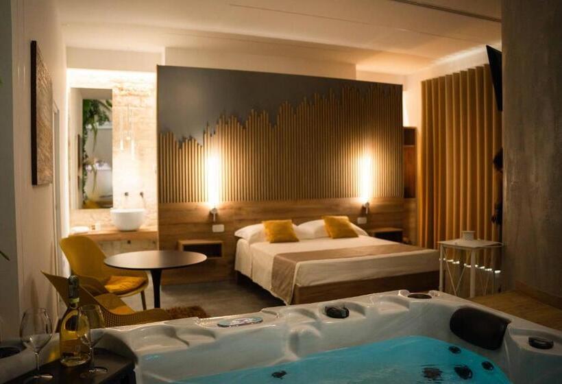 带按摩浴盆的套房, Antonio Busco Rooms