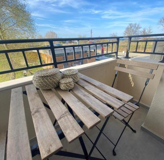 Стандартный Номер Кровать Кинг, Nm Residence