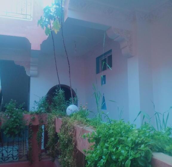 Номер Стандарт, Riad Dar Ahlam