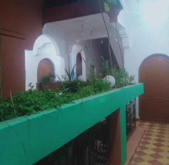 标准三人间, Riad Dar Ahlam