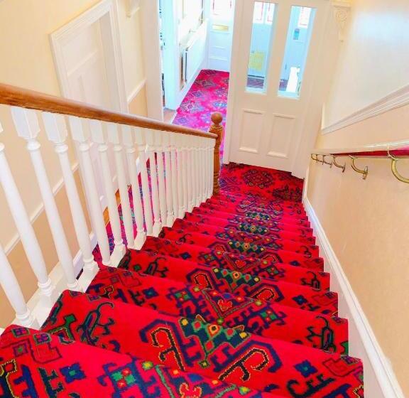 اتاق استاندارد یک نفره, Redclyffe Guesthouse