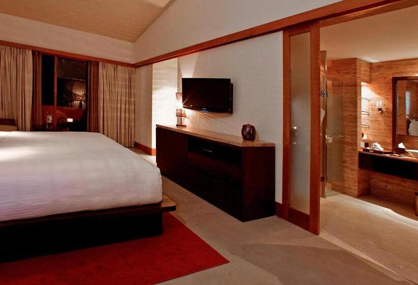 اتاق پرمیوم, The Westin Sohna Resort & Spa