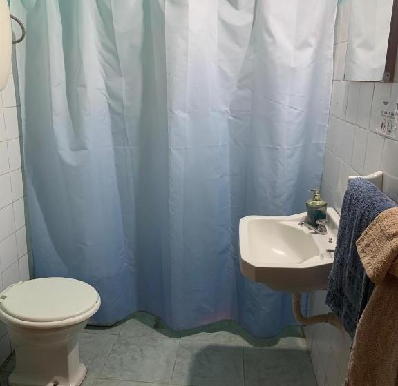 اتاق استاندارد, Habitaciones Amplias Con Baño Y Garage Privado Motel Coloso
