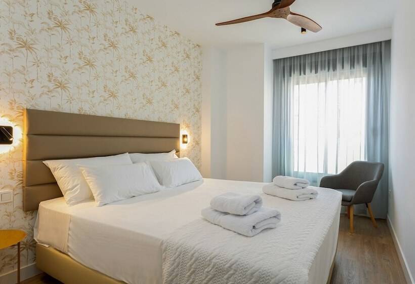 ２ベッドルームのスーペリアアパートメント, Caleyro Boutique Apartments   Parking Incluido