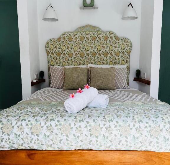 Quarto Estandar, Naia Lombok