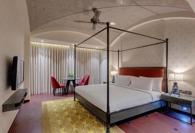 带花园和1个卧室的别墅, Radisson Hotel Kandla