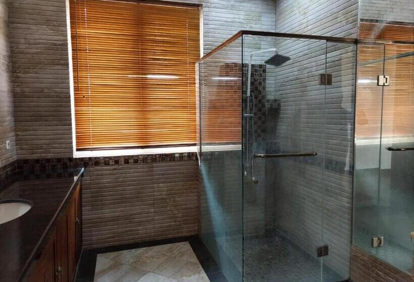 Люкс Повышенной Комфортности, Mumtaz Syariah Homestay