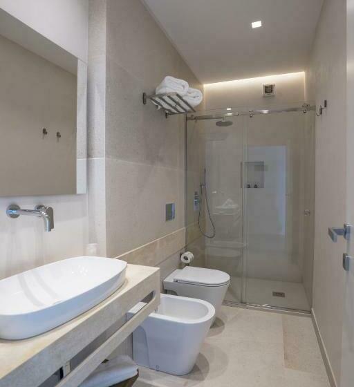 Номер Стандарт Вид на Море, Kalibia Rooms And Suites