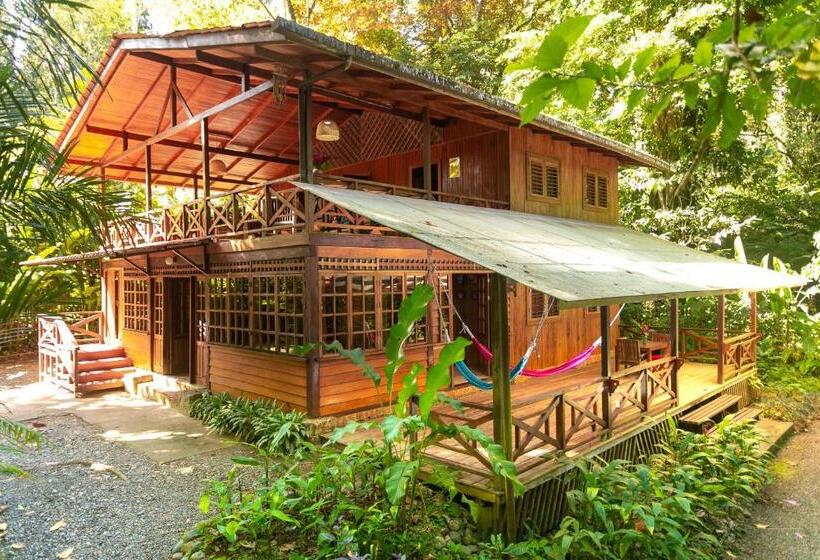 Семейный Номер, La Kukula Lodge
