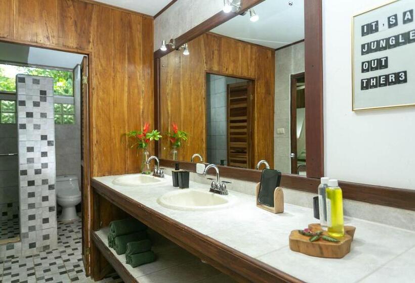 Семейный Номер, La Kukula Lodge