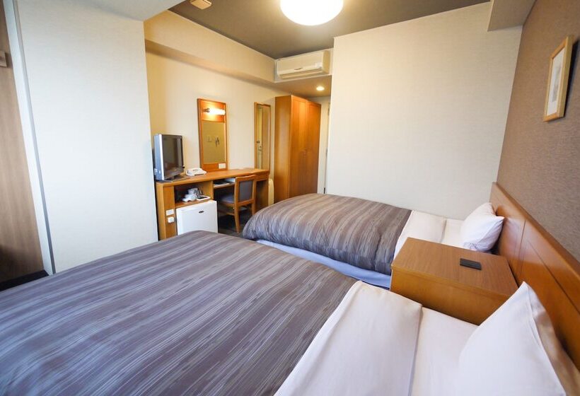 Номер Стандарт, Route Inn Fukui Owada