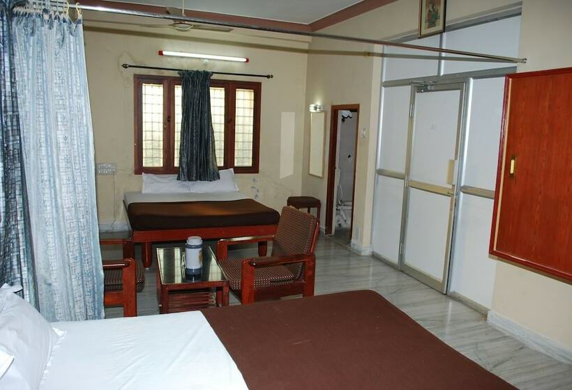 标准间, Sri Sai Residency
