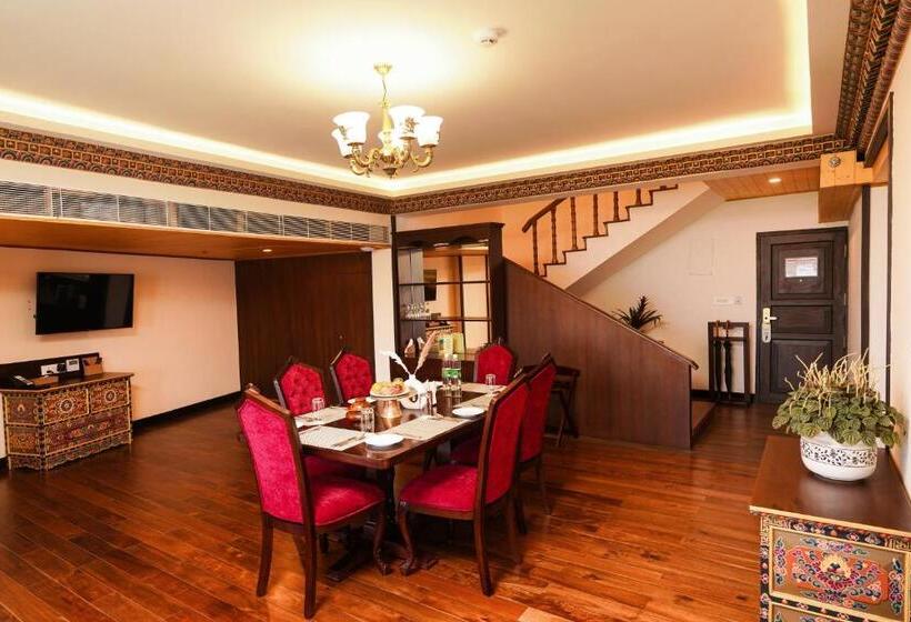 듀플렉스 스위트, Denzong Regency  Luxury Mountain Retreat Spa & Casino