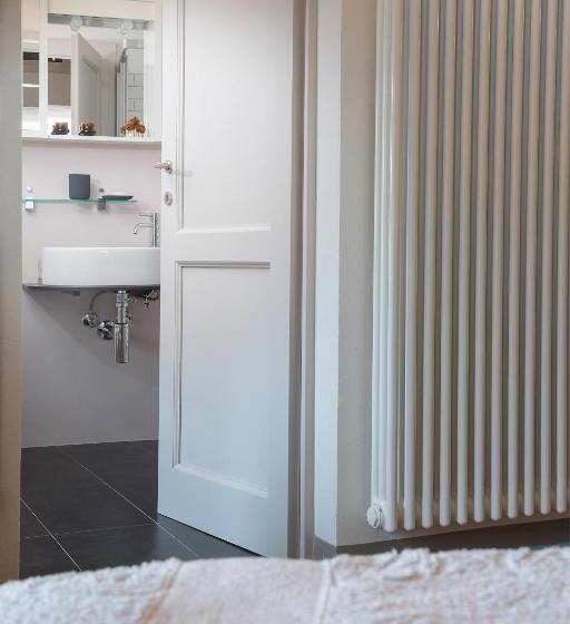 Люкс Вид на Сад, Le Case Di Angelina   Langhe Loft & Suites