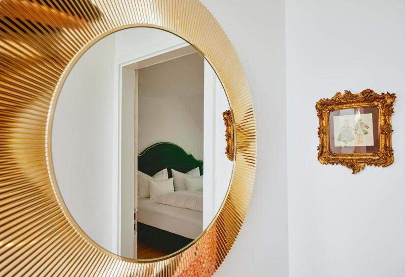 스탠다드 룸, Boutiquehotel Zum Goldenen Hirschen