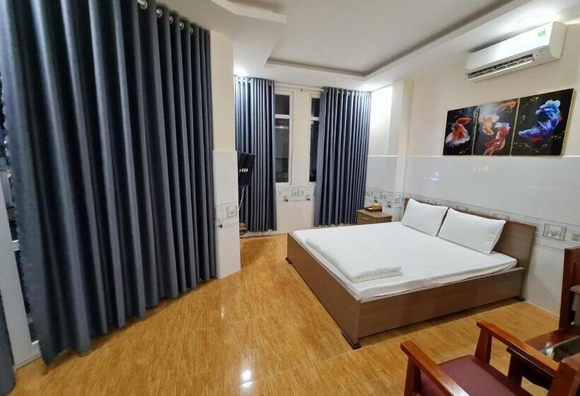 اتاق استاندارد سه نفره, Khách Sạn Cốc Cốc