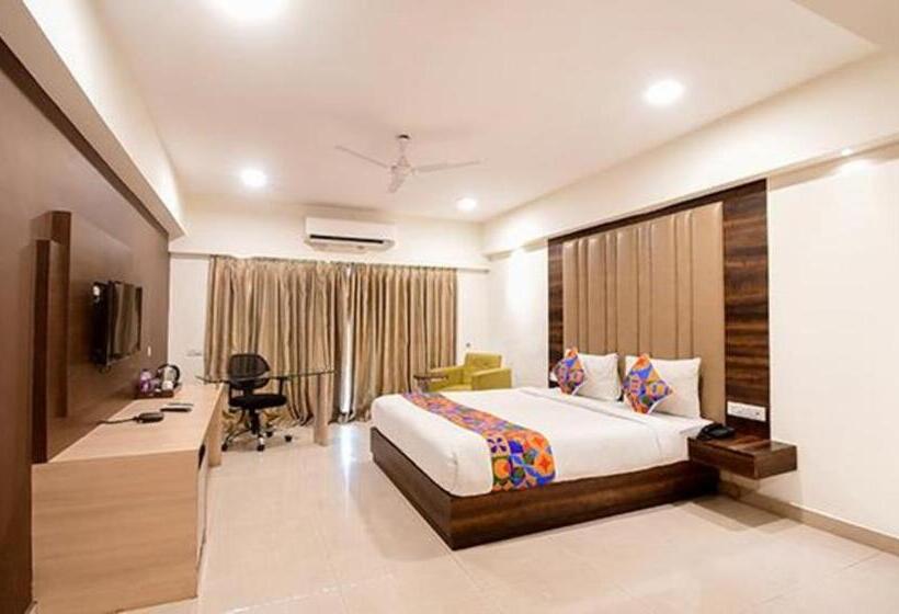 Люкс, Fabhotel Prime Indeedcare Hotel & Resorts   Nr Kolkata Airport