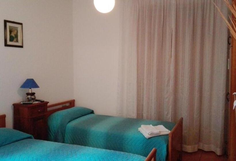 Номер Стандарт с Террасой, B&b Erminia