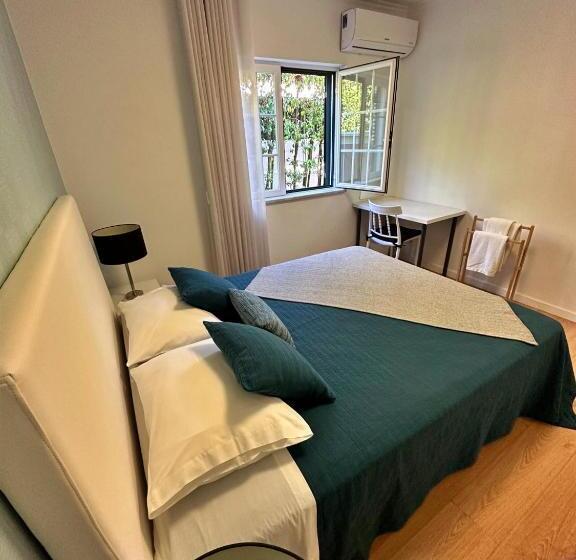 Standard Room, Moro S Friends House   Cascais