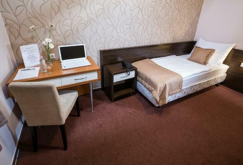 اتاق استاندارد یک نفره, Boutique Hotel Sopianae