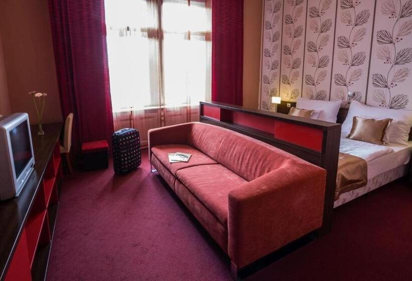 Номер Deluxe, Boutique Hotel Sopianae