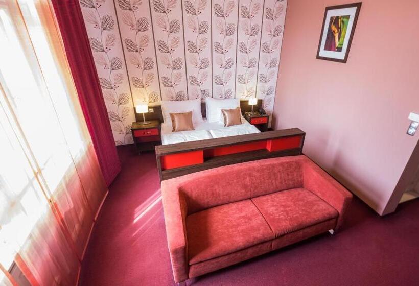 اتاق لوکس, Boutique Hotel Sopianae