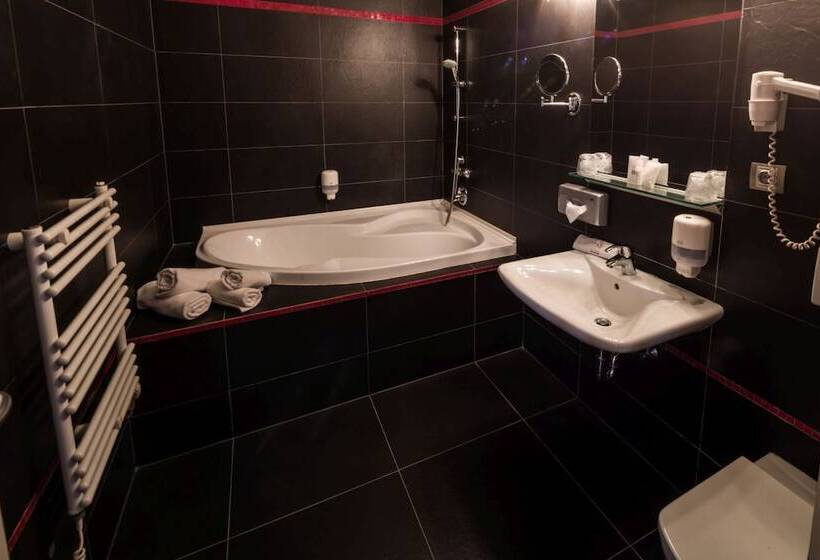 اتاق لوکس, Boutique Hotel Sopianae